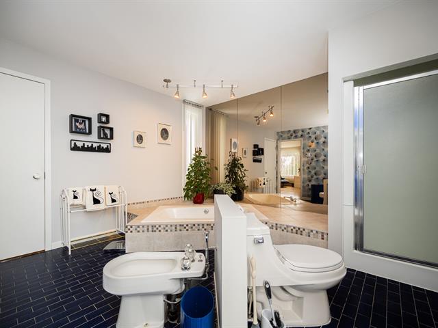 Salle de bains attenante à la CCP