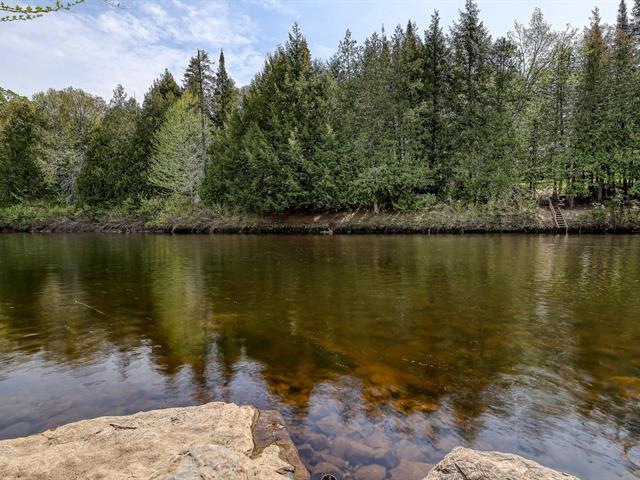 Vue sur l'eau