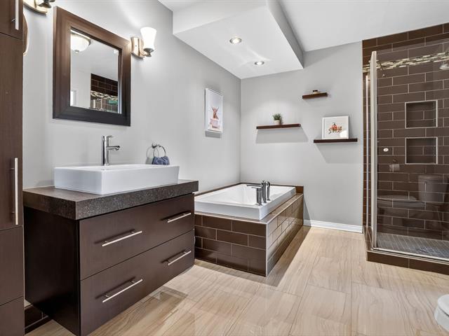 Salle de bains attenante à la CCP