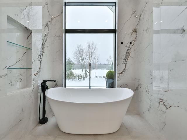 Salle de bains attenante à la CCP
