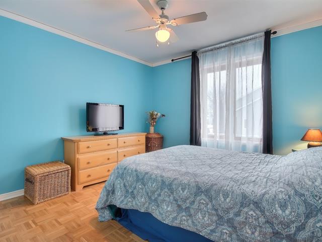 Maison à paliers multiples vendu, Mascouche