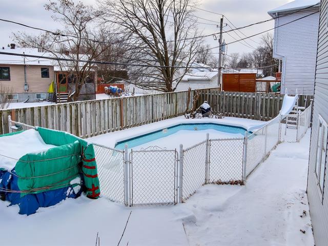 Maison à paliers multiples vendu, Mascouche