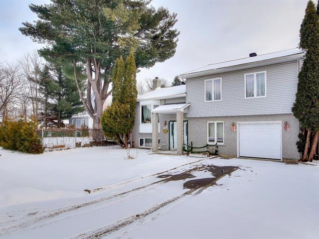 Maison à paliers multiples vendu, Mascouche