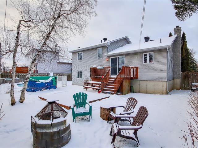 Maison à paliers multiples vendu, Mascouche