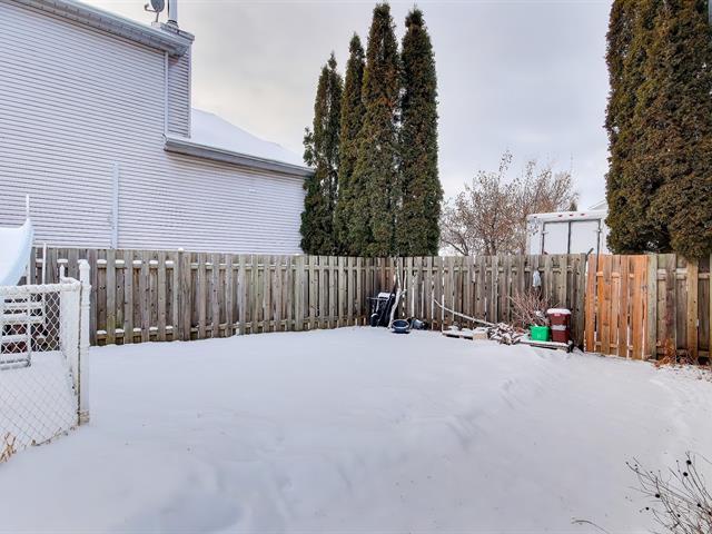 Maison à paliers multiples vendu, Mascouche