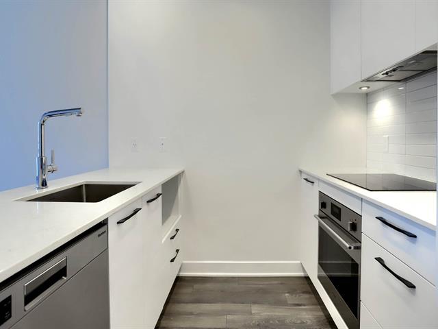 Condo à louer, Montréal (Saint-Laurent)