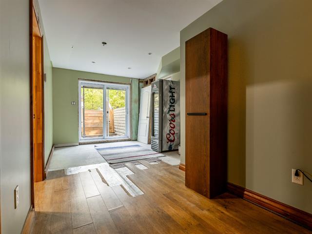 Maison à étages vendu, Saint-Colomban