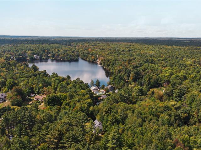 Maison à étages vendu, Saint-Colomban