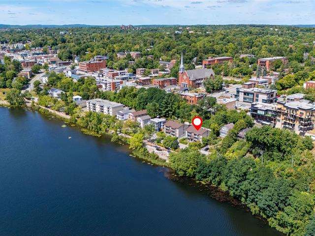 maison à vendre Sherbrooke (Les Nations)