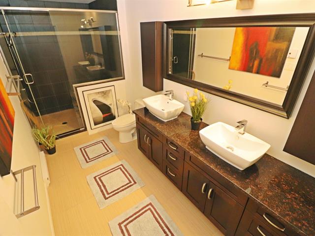 Salle de bains attenante à la CCP