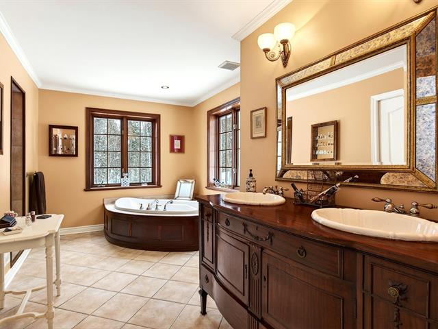 Salle de bains attenante à la CCP