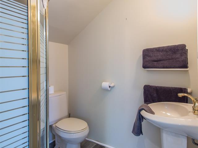 Salle de bains attenante à la CCP