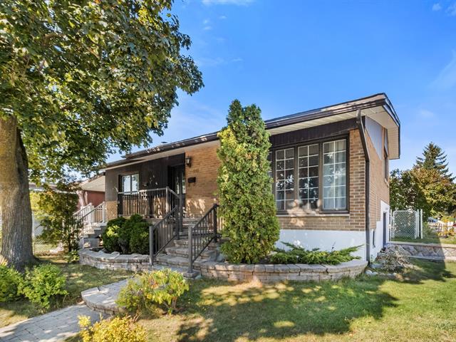 maison à vendre Laval (Chomedey)