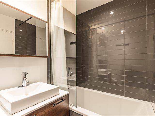 Salle de bains attenante à la CCP