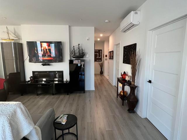 Condo à louer, Mirabel