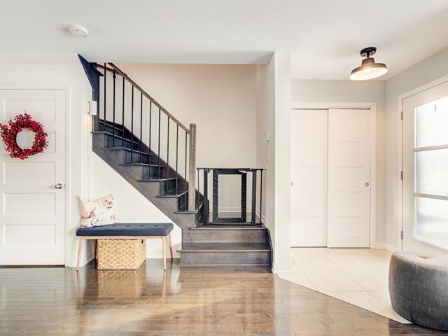 Maison à étages vendu, Longueuil (Le Vieux-Longueuil)