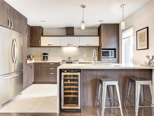 Maison à étages vendu, Longueuil (Le Vieux-Longueuil)