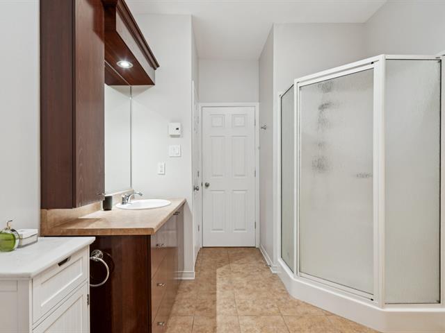 Salle de bains attenante à la CCP