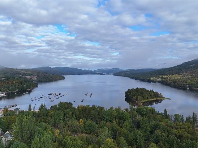 Access to a body of water