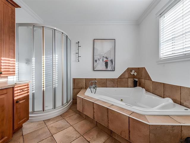 Salle de bains attenante à la CCP