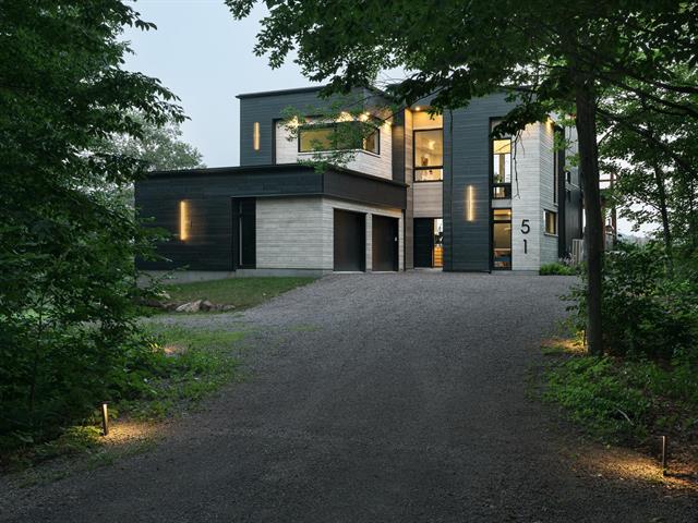 Façade