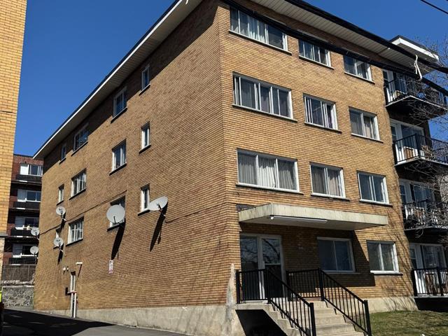 Façade