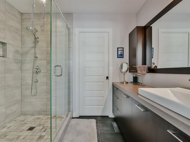 Salle de bains attenante à la CCP