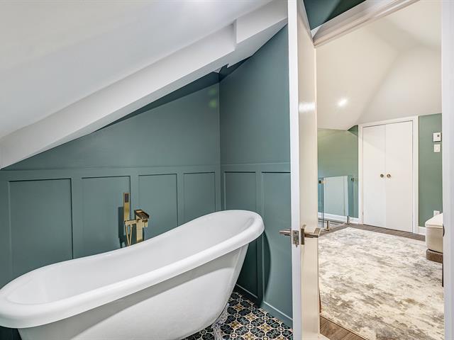 Salle de bains attenante à la CCP