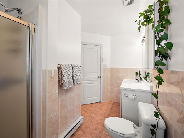 Salle de bains attenante à la CCP
