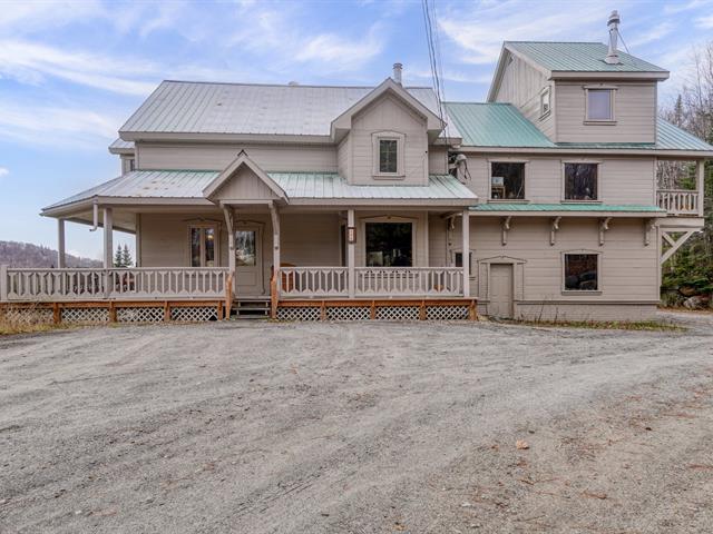 maison à vendre Sainte-Lucie-des-Laurentides