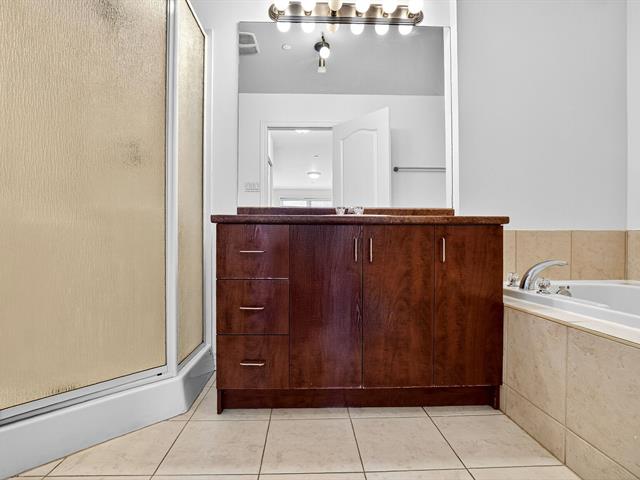 Ensuite bathroom