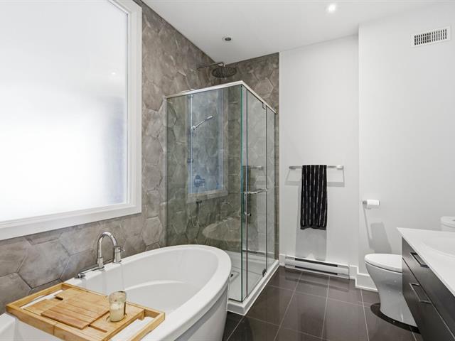Salle de bains attenante à la CCP