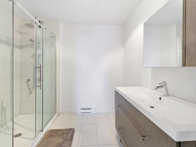 Salle de bains attenante à la CCP