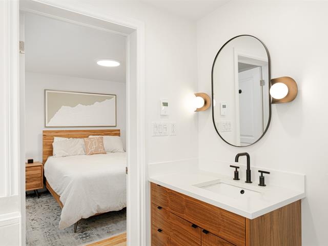 Salle de bains attenante à la CCP