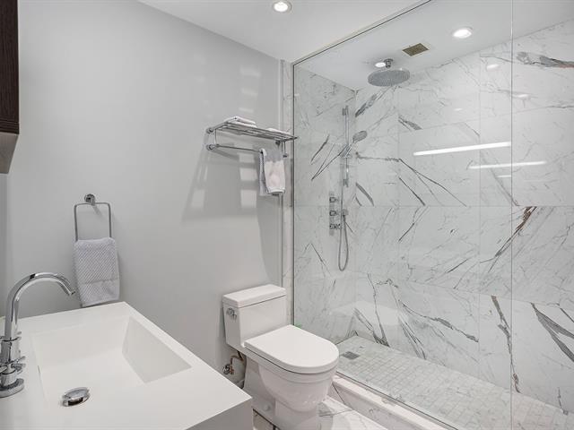 Salle de bains attenante à la CCP