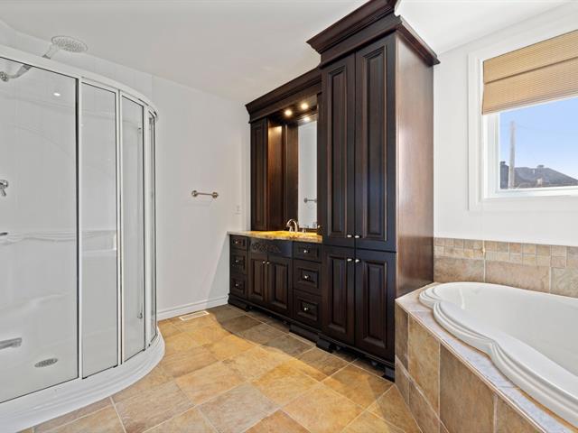 Salle de bains attenante à la CCP