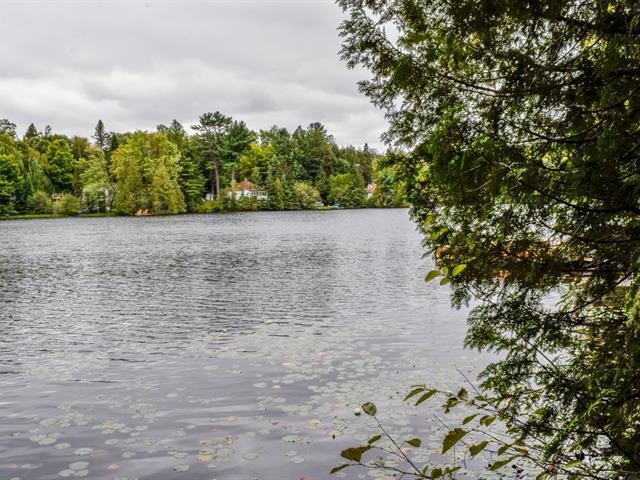 Vue sur l'eau