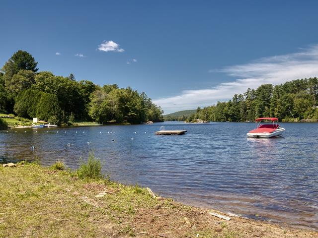 Accès au plan d'eau
