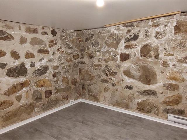 Triplex vendu, Sainte-Agathe-des-Monts