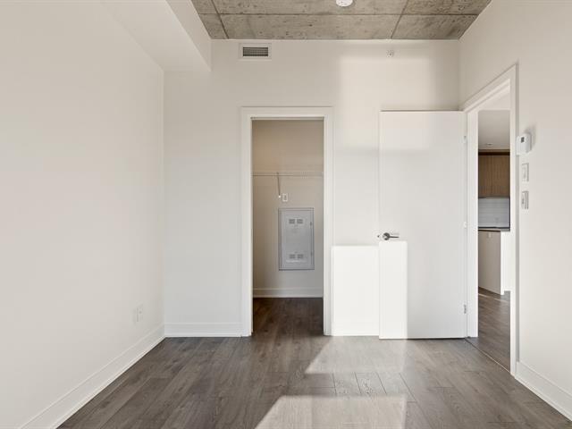 Condo à louer, Montréal (Saint-Laurent)