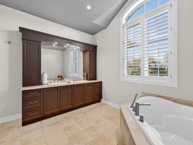 Salle de bains attenante à la CCP