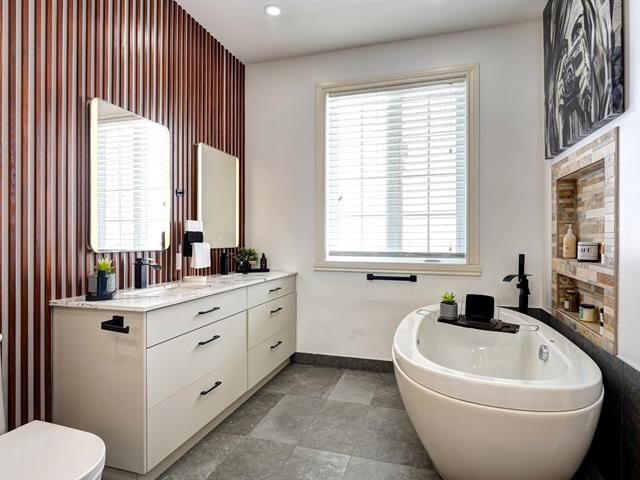 Salle de bains attenante à la CCP