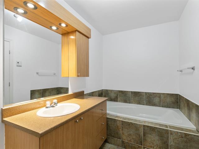 Salle de bains attenante à la CCP