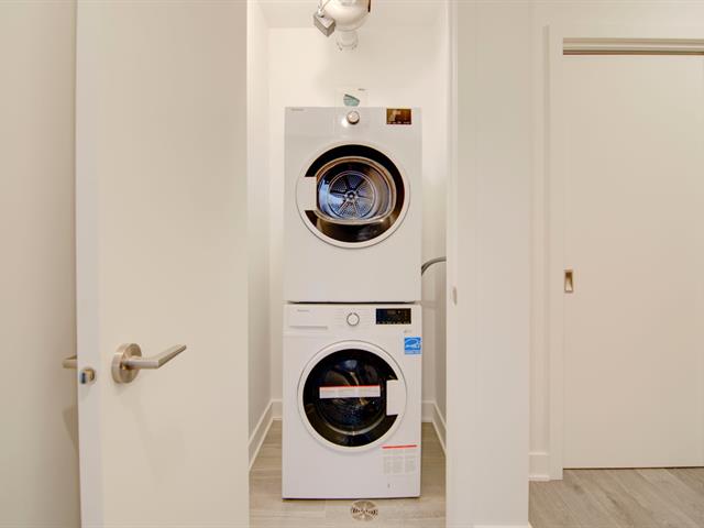 Condo à louer, Montréal (Saint-Laurent)