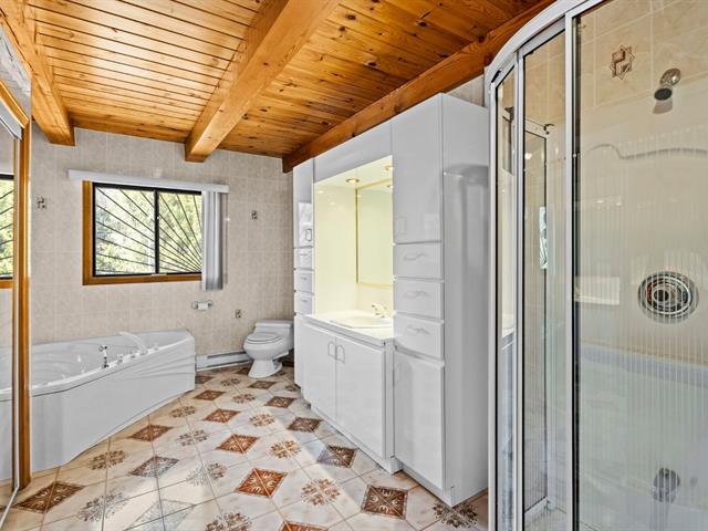 Salle de bains attenante à la CCP