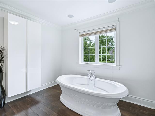 Salle de bains attenante à la CCP
