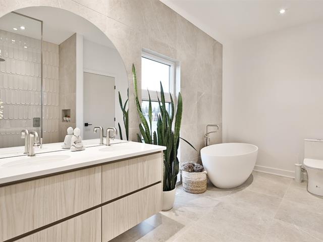 Salle de bains attenante à la CCP