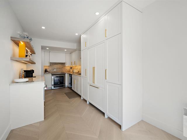 Condo sold, Montréal (Saint-Laurent)