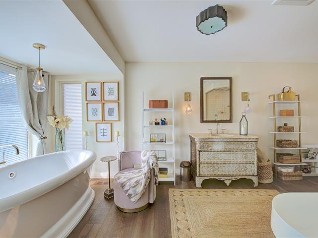 Salle de bains attenante à la CCP