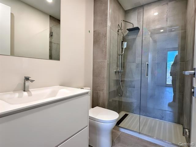 Salle de bains attenante à la CCP